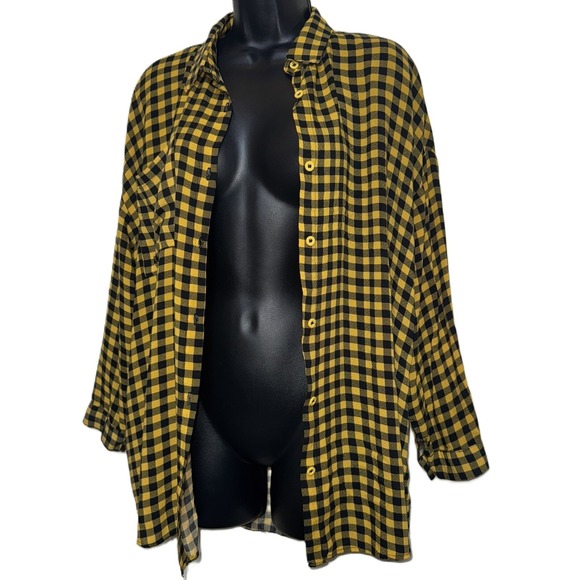 Small Boohoo Oversized Gingham Black Yellow Plaid Long Sleeve Button Down Shirt - Picture 2 of 4